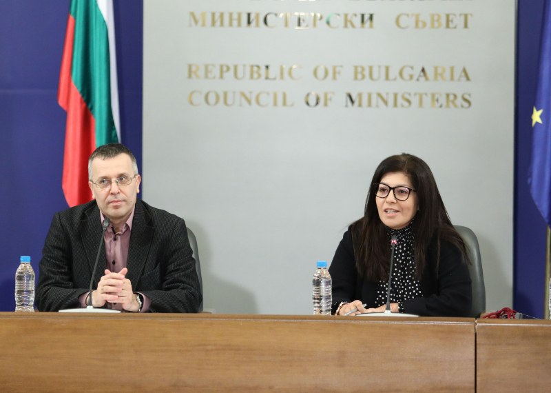 Трима издъхнаха в наши болници от заразата