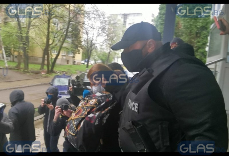 Майката на Кристиан плати 100 хил. лева за свободата си