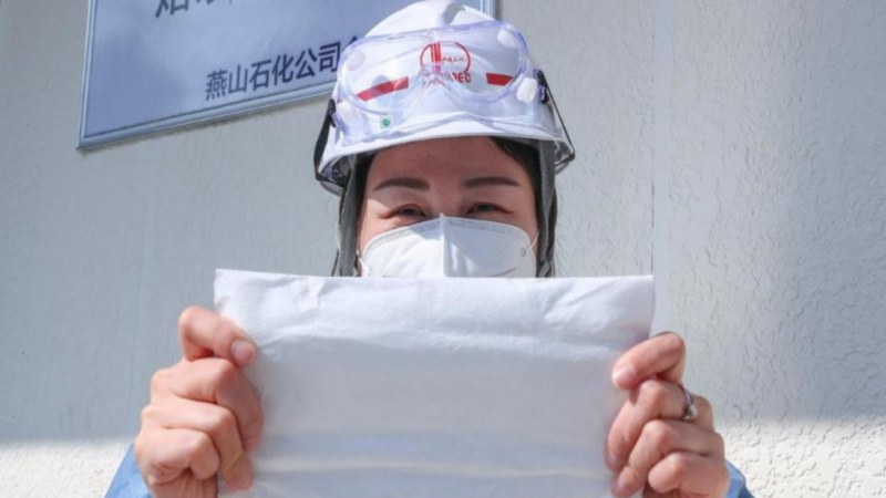 Китай е скрил данни за коронавируса, за да успее да закупи медицински консумативи!