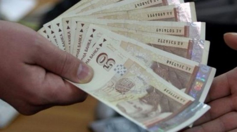 Започва кандидатстването за еднократна помощ на родители