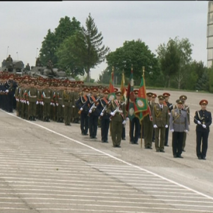 100 години по-късно военният парад се проведе във Велико Търново