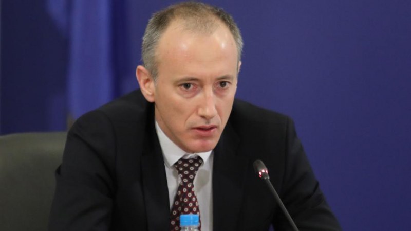 Някои изпити могат да бъдат отложени