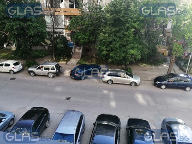 Доста пловдивски майки 