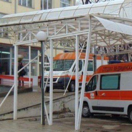 Съпругата и детeто на шефа на Интензивното в Пазарджик са заразени с COVID-19