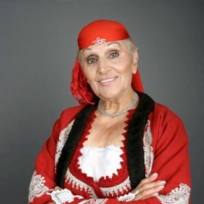 Почина голяма наша народна певица!