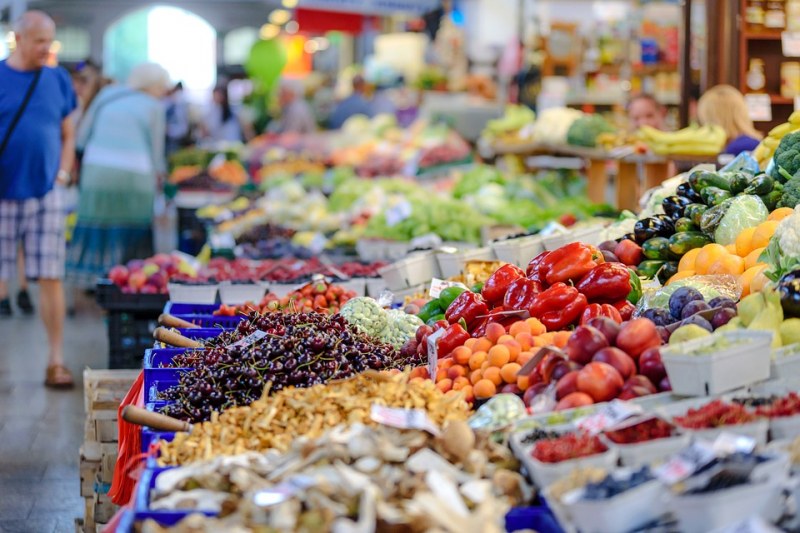 ЕК обвини България в дискриминиране на вносните хранителни стоки