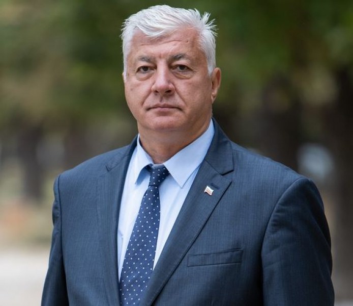 Хуманитарната гимназия ще има нова сграда
