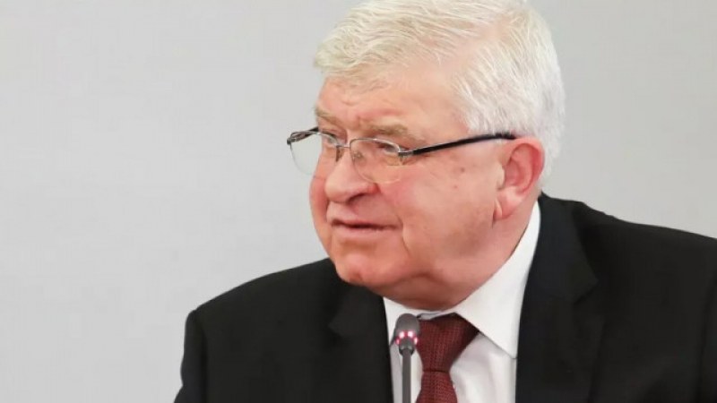 Ананиев разреши лечението на пациенти с COVID-19 с две лекарства! СНИМКИ