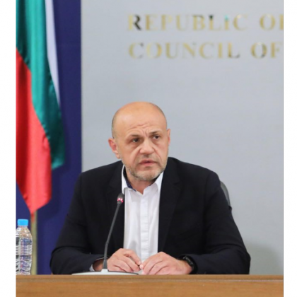 Есемесите само потвърждават, че Горанов се е виждал с Васил Божков