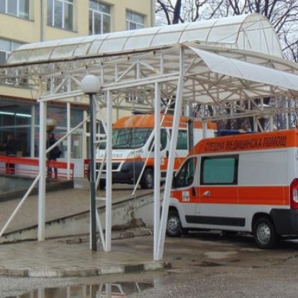 Пазарджишката болница изписа четирима души, преборили COVID-19