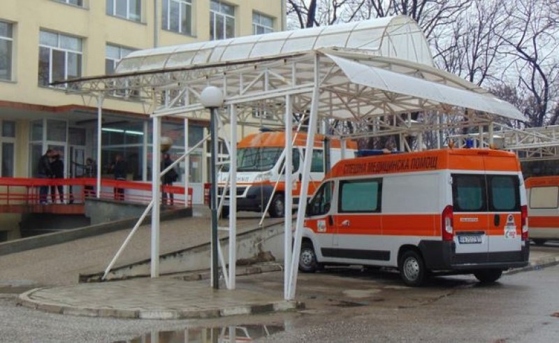 Пазарджишката болница изписа четирима души, преборили COVID-19