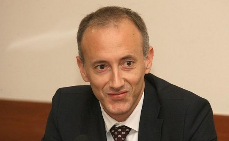Подготвяме детските градини, зрелостниците ще получат дипломите навреме