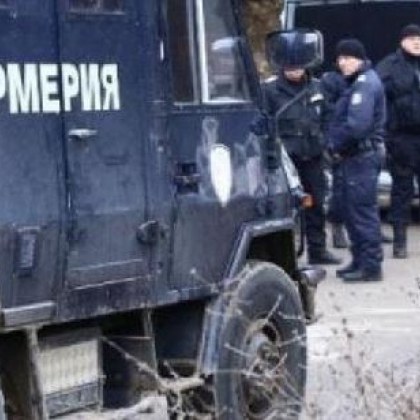 Акция на полиция и жандармерия, има арестувани!