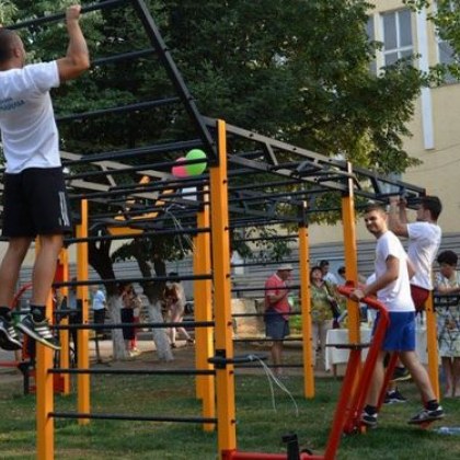 Генералът: Да не бързаме с разрешаването на тренировките на открито, и това ще стане