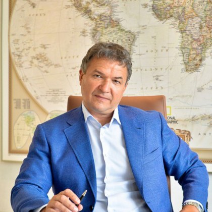 Спецакциите продължават! Жандармерия влезе и в дома и фирмата на Пламен Бобоков