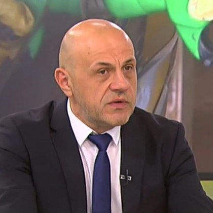 Не трябва земеделският министър да подава оставка