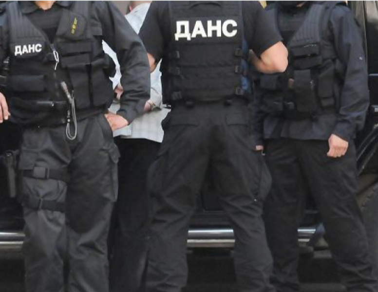 Арестуваха служител на разузнаването ни!