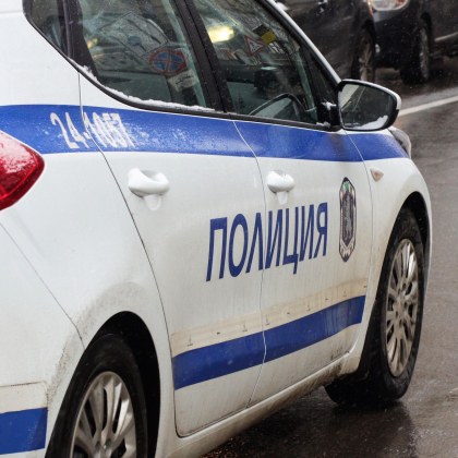 Затворник поръча да залеят жена му с киселина!