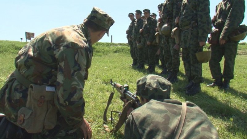 Военнослужеща пострада тежко при рутинно учение!
