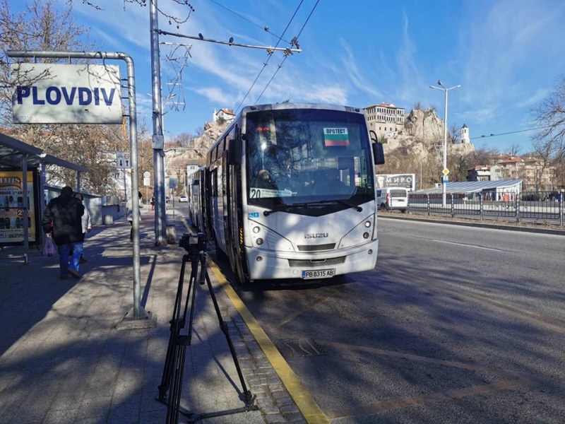 Шофьори останаха без книжки при проверки на автобуси и таксита в Пловдив!