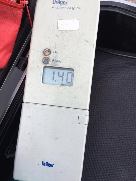 Майка вози децата си с 1,4 промила край Пловдив!