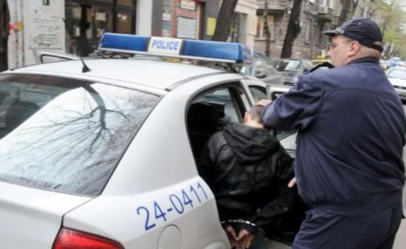 Две акции на пловдивската полиция! 15 души са закопчани!