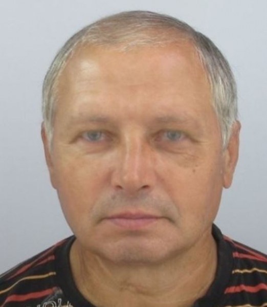 Кола с труп изплува в наш язовир