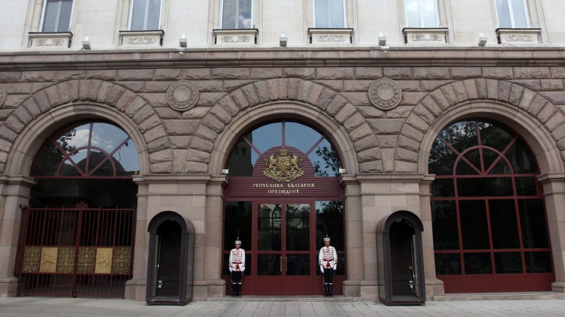 От президенството с първи думи след задържането на секретаря Узунов
