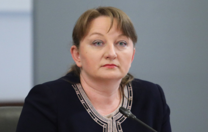 Министър Сачева каза кога ще се възстанови заетостта