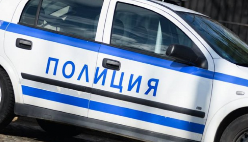 Племенник преби жестоко леля си, полицията го издирва