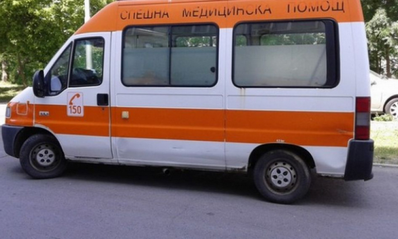 Тежка катастрофа между два автомобила, има загинал