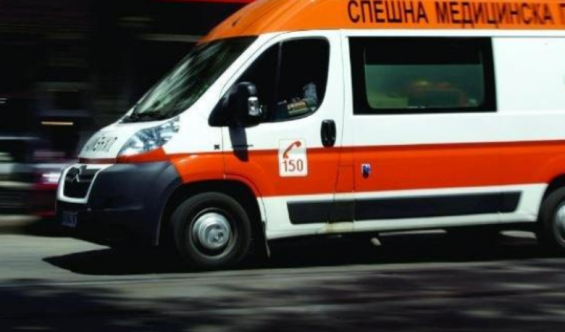 Тежка катастрофа! Две коли се удариха, има загинал!
