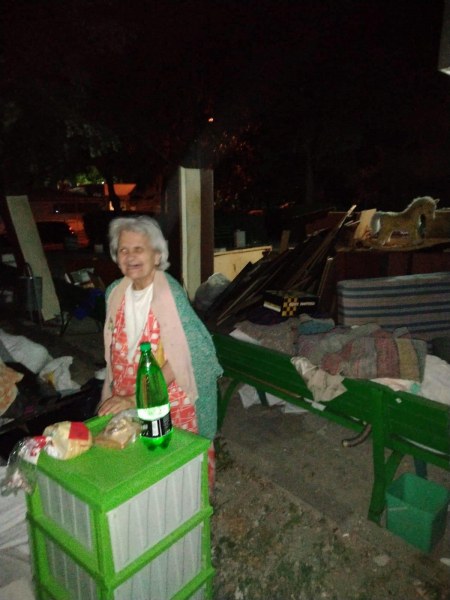 За коте се намери дом, а за тази баба? СНИМКИ