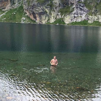Безобразен турист се изкъпа в "Бъбрека”