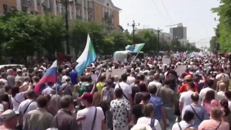 Хиляди излязоха на протест в Русия