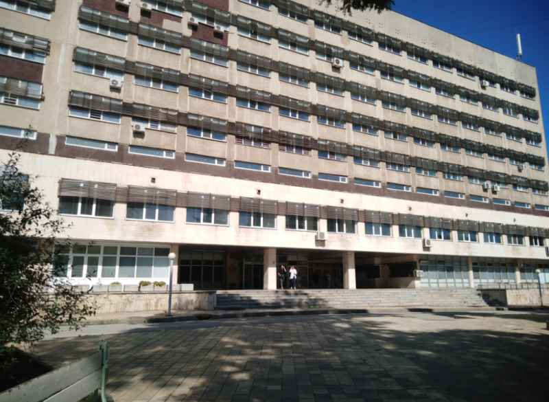 COVID секторът в наша болница се препълни
