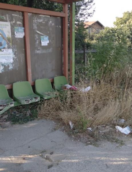 Да не дава Господ да чакаш автобус по късна доба! СНИМКИ