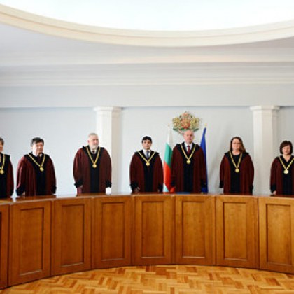 КС: Няма пречка всеки прокурор да разследва главния прокурор