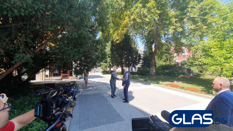Министър Желязков от Пловдив: Раздялата с министерски пост не е лична драма