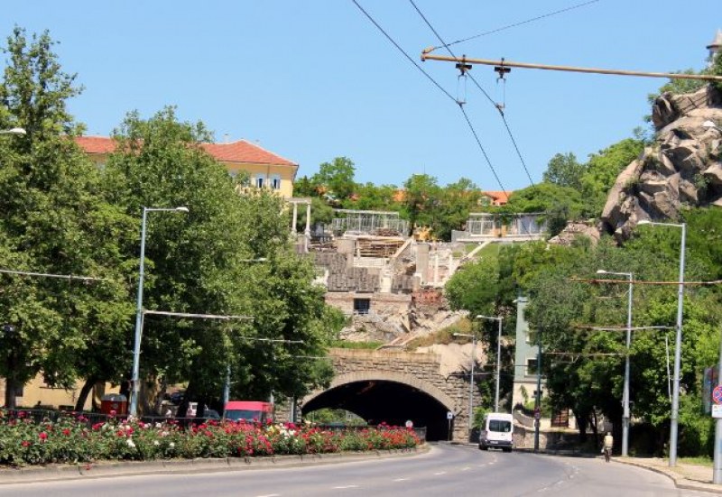 Два централни булеварда в Пловдив се затварят довечера