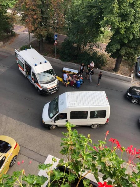 Шофьор отнесе пешеходка в Пловдив СНИМКИ