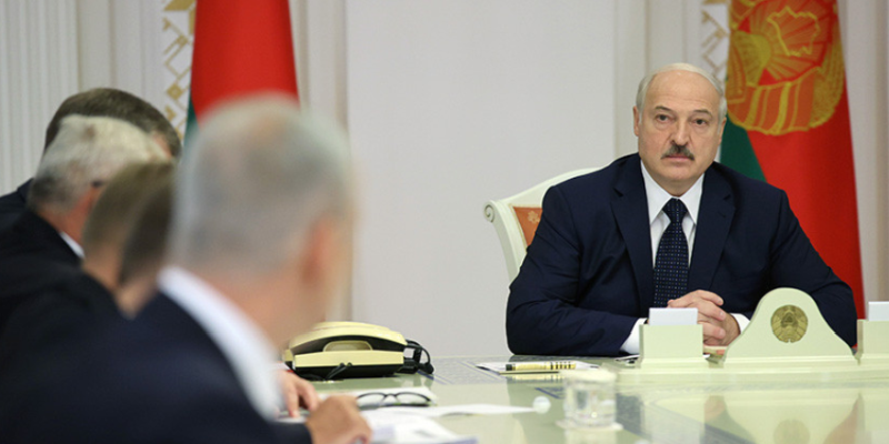 Лукашенко към хората: Теглете си парите!