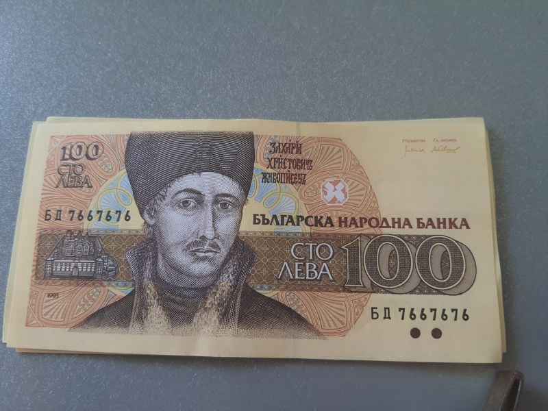 Цакат чужденци с фалшиви столевки на морето!