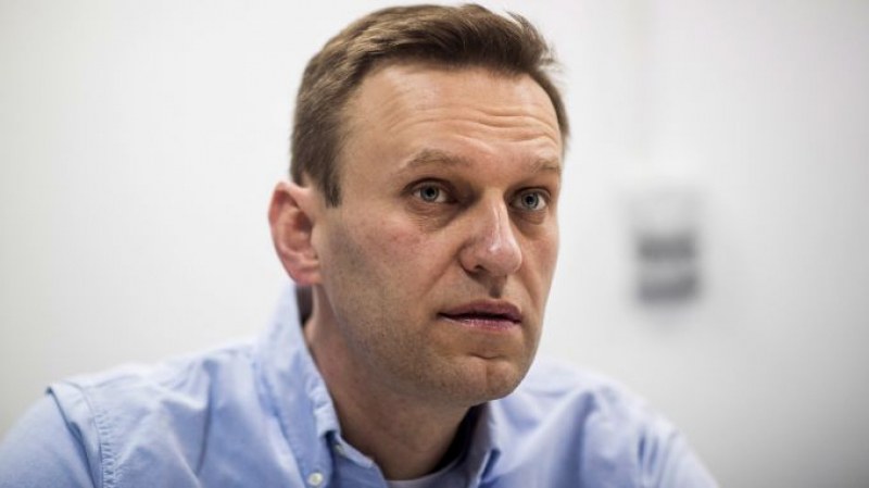 Die Zeit посочи с какво е отровен Навални, оцелял е случайно