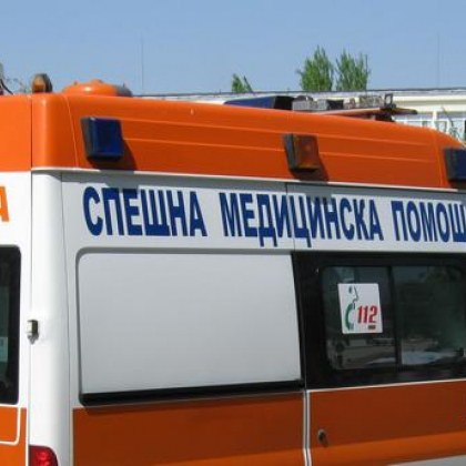 Двама мъже и жена са починали от COVID-19