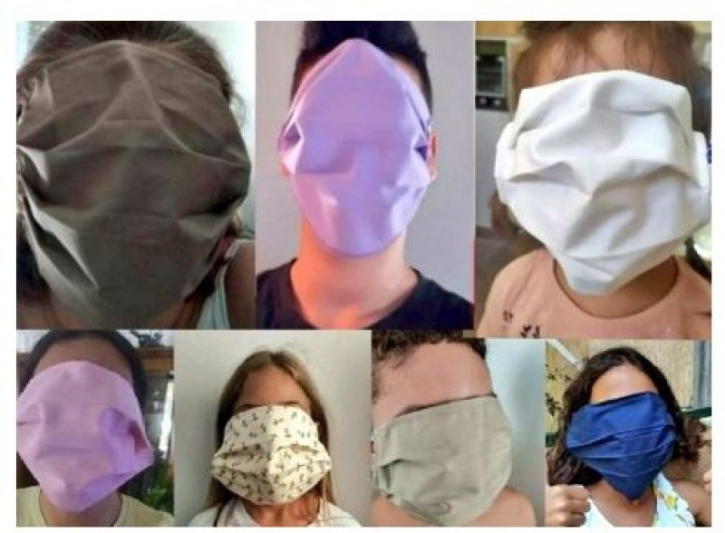 Безплатни маски в училищата шокираха родители! Да не вземете грешното дете?