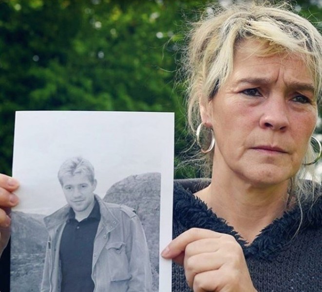 Преди 7 години мъж изчезна на морето ни, майка му не губи надежда - продължава да го търси