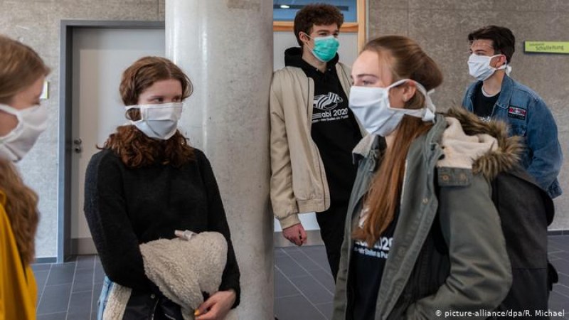 Така се прави! 18 млн. ученици в Турция получават безплатни маски