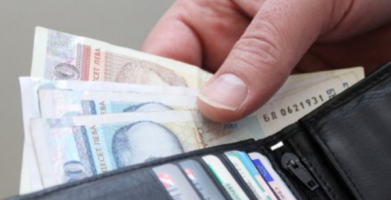 Облекчения за работещите на минимална заплата? Дали?