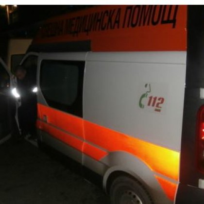 Бус блъсна майка и дете на пешеходна пътека в Пловдив!